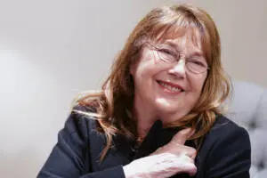 Appello degli animalisti a Hermès: 'In onore di Jane Birkin ritirate le borse di coccodrillo'