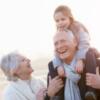Poesie da dedicare ai nonni: ecco cinque componimenti bellissimi
