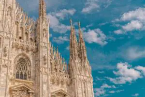 Conosci la storia delle case igloo di Milano?