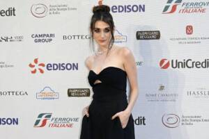 'Cuori 2' ascolti da record: Il Collegio 8 non convince