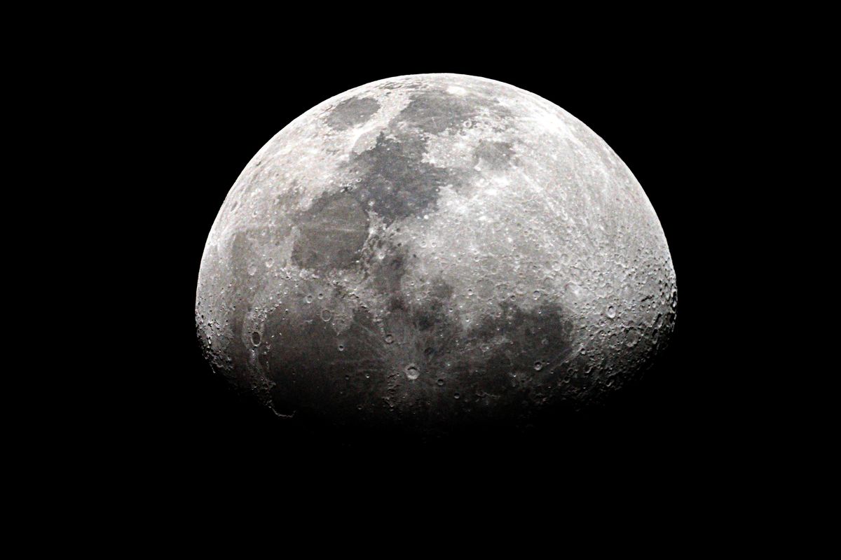 Eclissi di Luna di sabato 28 ottobre 2023: occhi puntati al cielo dalle ore 21:35