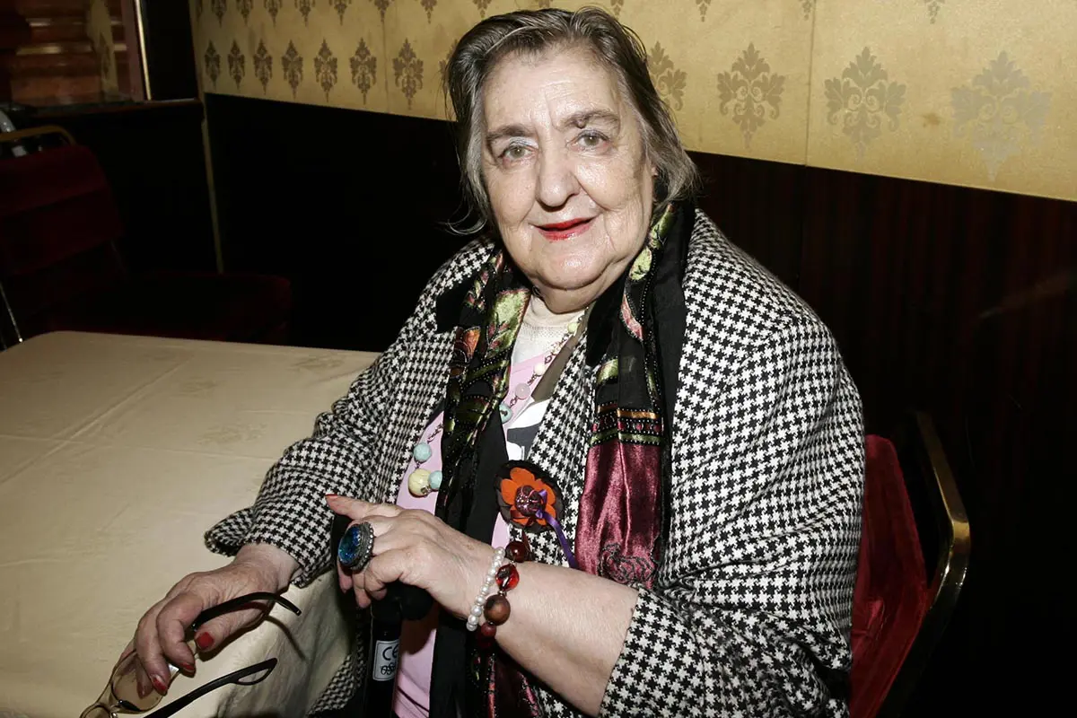 Poesie di Alda Merini: i cinque componimenti più intensi