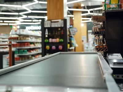 Verona, nasce il primo supermercato senza casse: funziona con l’intelligenza artificiale