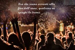 Auguri di buon anno spiritosi, messaggi di Capodanno a prova di risata