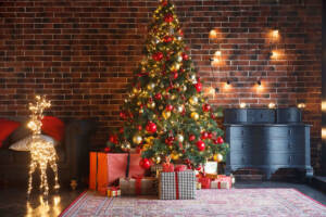 Il significato di Rockin&#8217; Around the Christmas Tree, il classico natalizio cantato da Brenda Lee