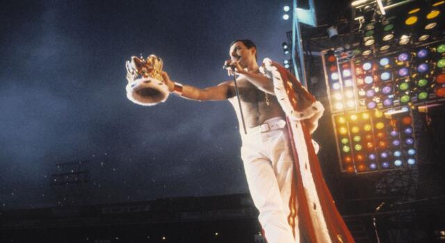 Thank God It&#8217;s Christmas dei Queen: il significato dell&#8217;inno al Natale di Freddie Mercury