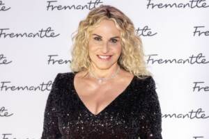 Antonella Clerici attacca Mediaset: "Spero che sia uno scherzo"