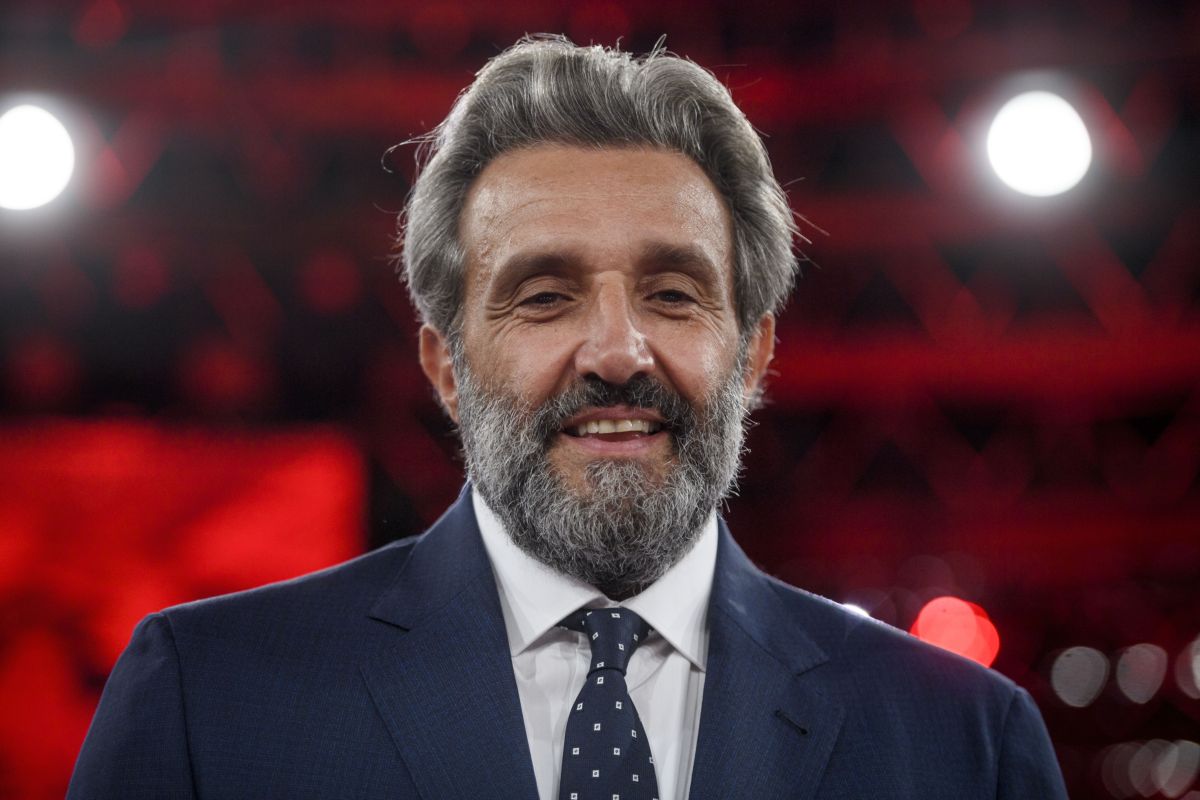 Flavio Insinna: la sua casa è classica, ma la cucina è assai particolare
