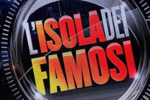 Isola dei Famosi 2024, nel cast un noto volto di Ballando con le Stelle?