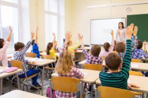 Scuola primaria, cambia la pagella: addio ai giudizi descrittivi