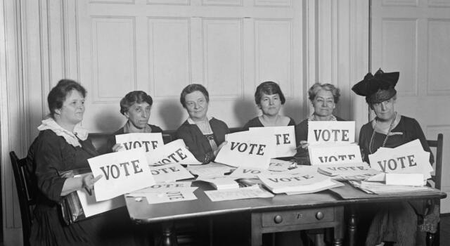 Italia, donne e diritto al voto: una battaglia iniziata nei primi del Novecento