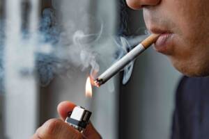 Quali sono le città italiane in cui c'è il divieto di fumo all'aperto?