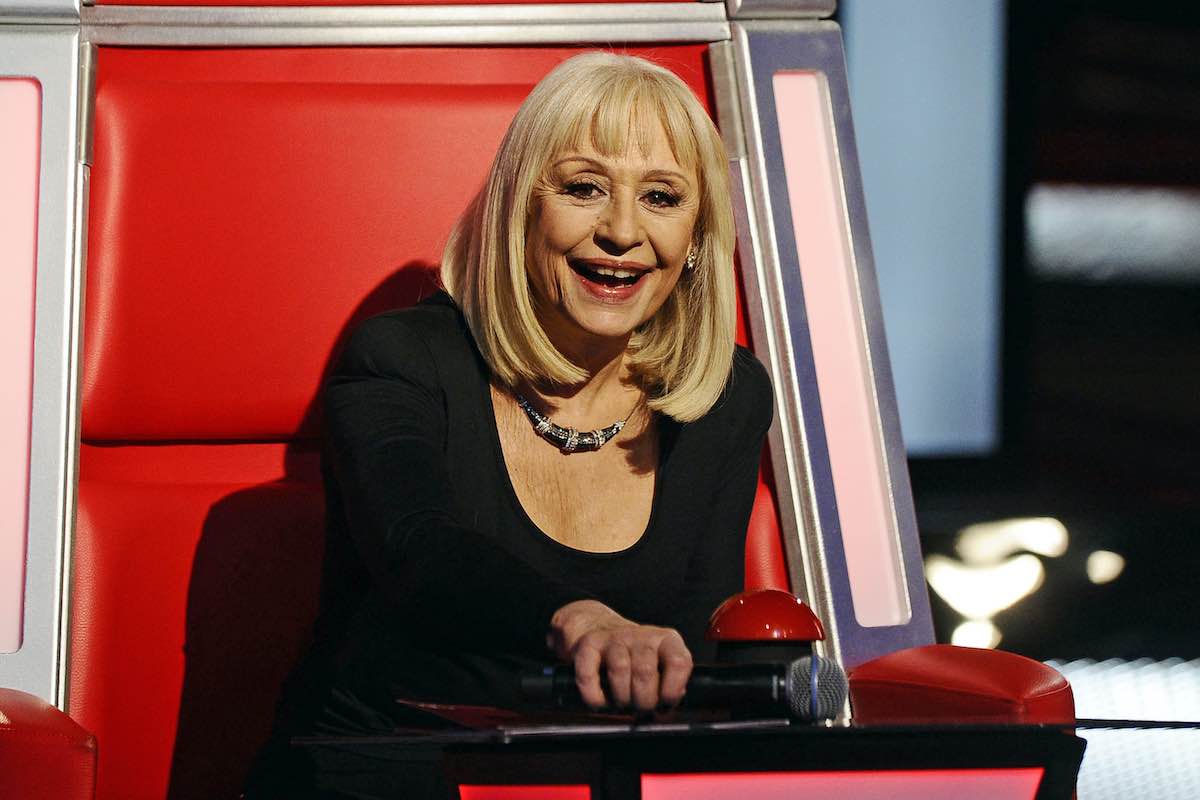 "Ballo Ballo": il significato della canzone di Raffaella Carrà