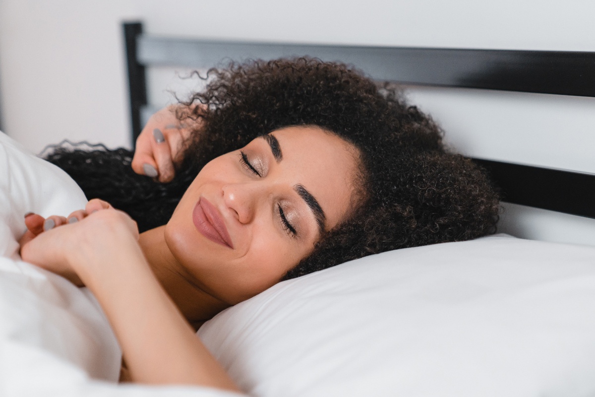 Respirazione 4-7-8, il metodo per addormentarsi in 1 minuto e calmare l'ansia