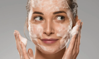 Applicazione detergente viso