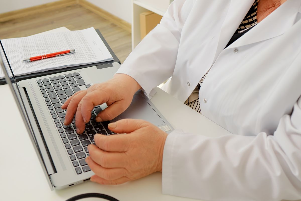 Nuovo decreto 2025, cure per l'endometriosi gratis: saranno a carico della sanità pubblica