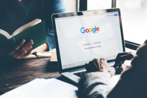 Parole più cercate su Google nel 2024: da Angelina Mango a Baby Reindeer