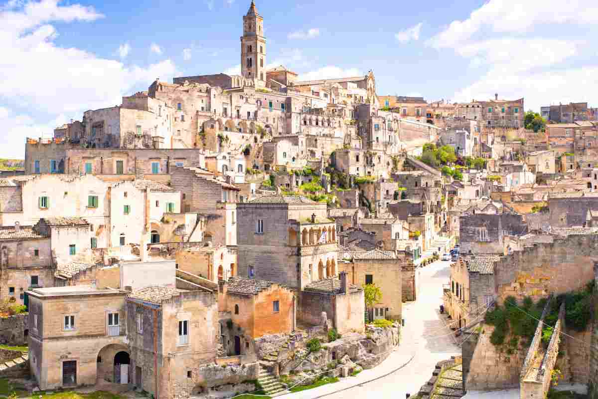 la città di pietra sa scoprire