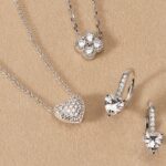 Set gioielli da donna con collana e orecchini in argento