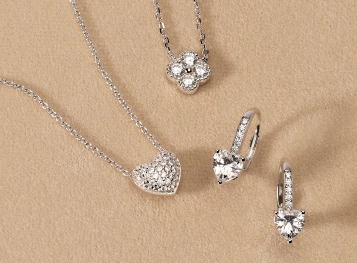 Set gioielli da donna con collana e orecchini in argento