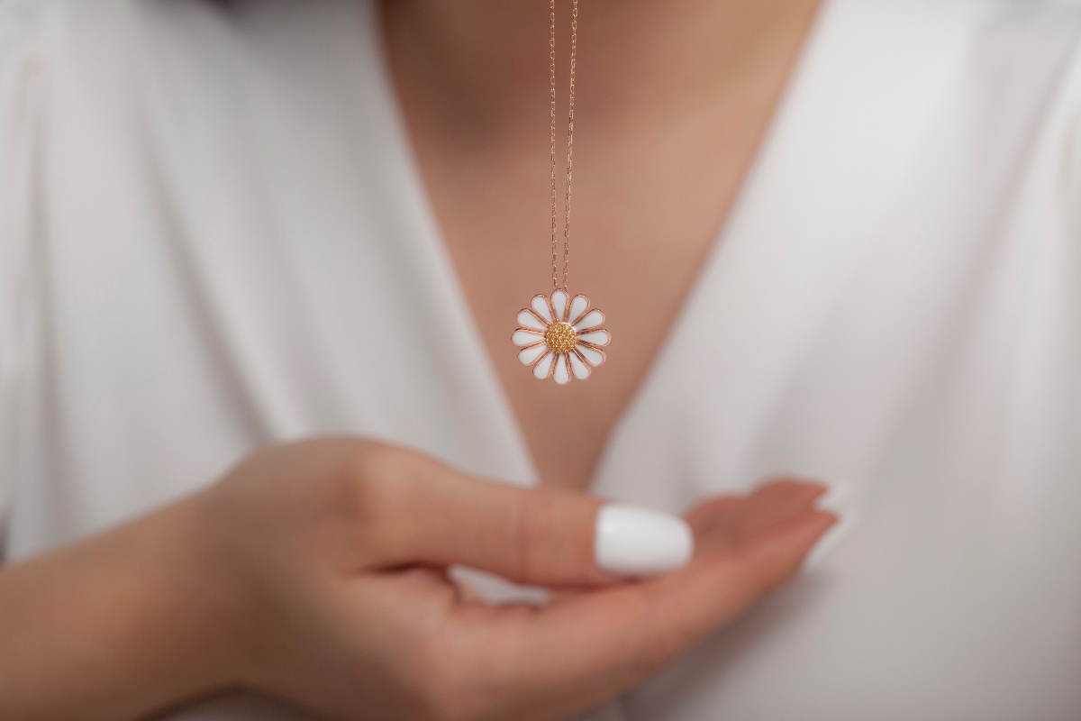 Collana con margherita per lei