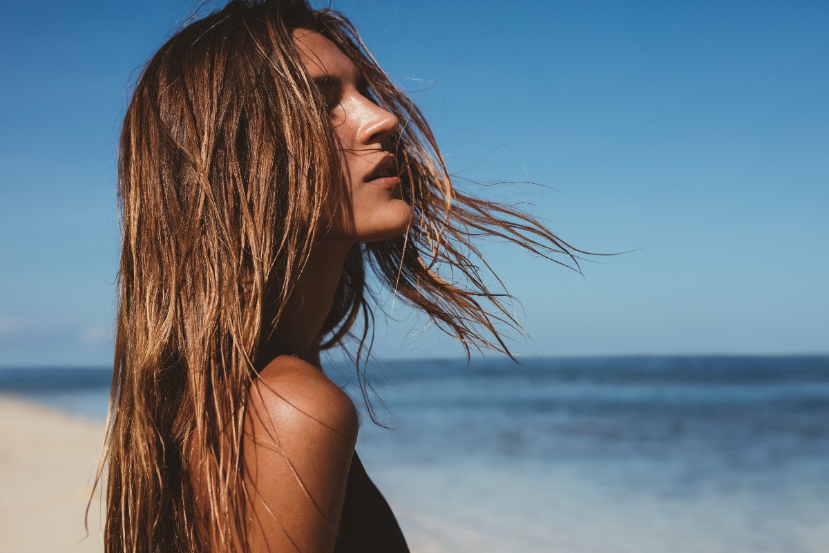 Ragazza sulla spiaggia
