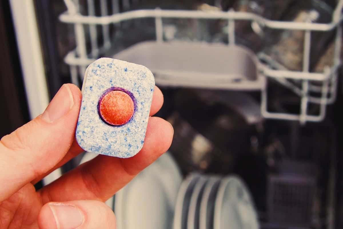 i tanti usi delle pastiglie per lavastoviglie