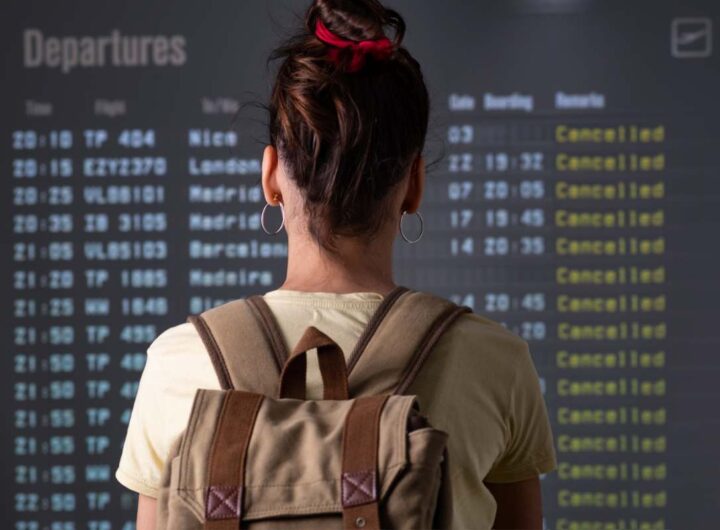 Donna aeroporto