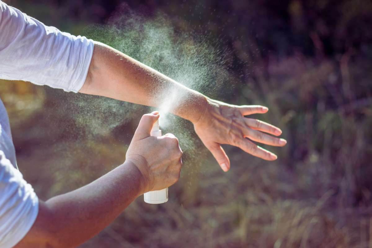 Zanzare, il trucco per tenerle lontane senza repellenti