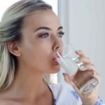 quanta acqua bevi al giorno
