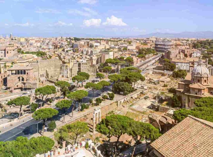 roma, fori imperiali ritrovata testa di marmo