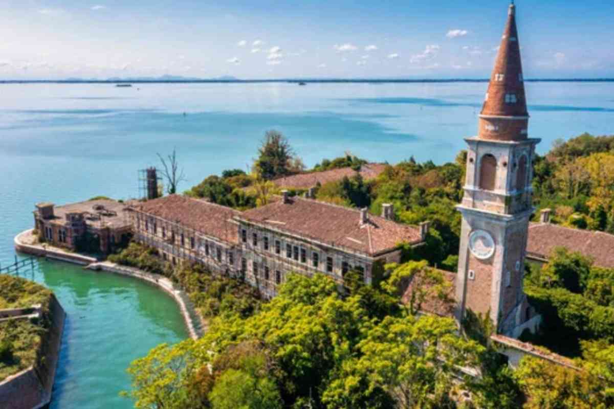 La particolare isola abbandonata