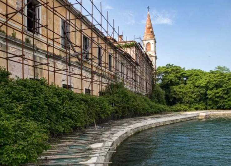 Poveglia isola