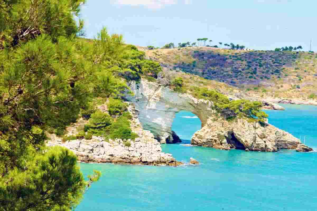 Dal Gargano al Salento: 10 grotte spettacolari da visitare in Puglia