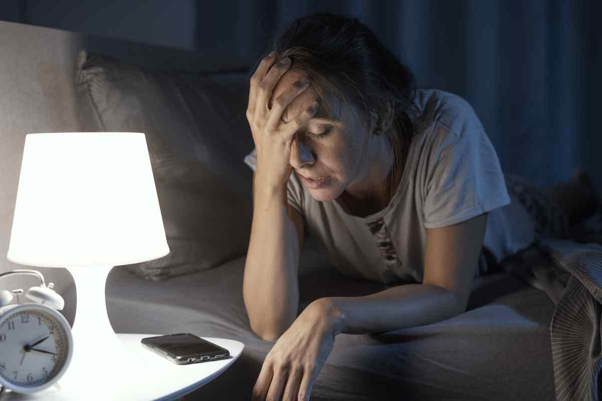 Tienila accanto al letto e dormi come un bambino