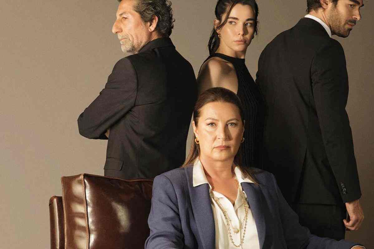mediaset stoppa una serie per il ritorno di tradimento su canale 5