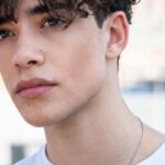 amici, chi è Francesco Saias
