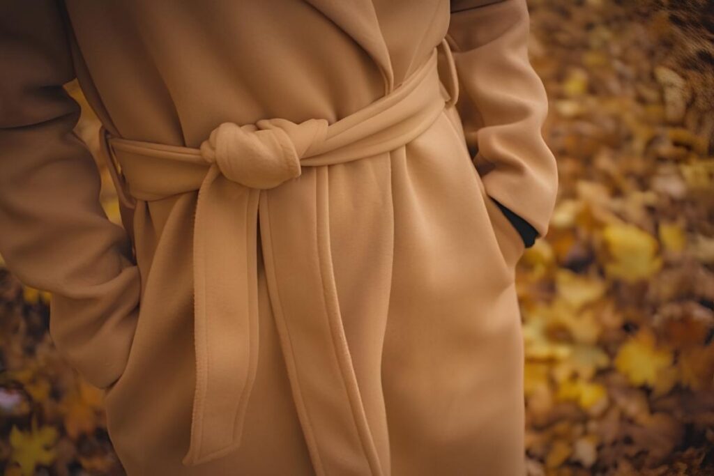 Abbigliamento invernale da donna: cappotto elegante