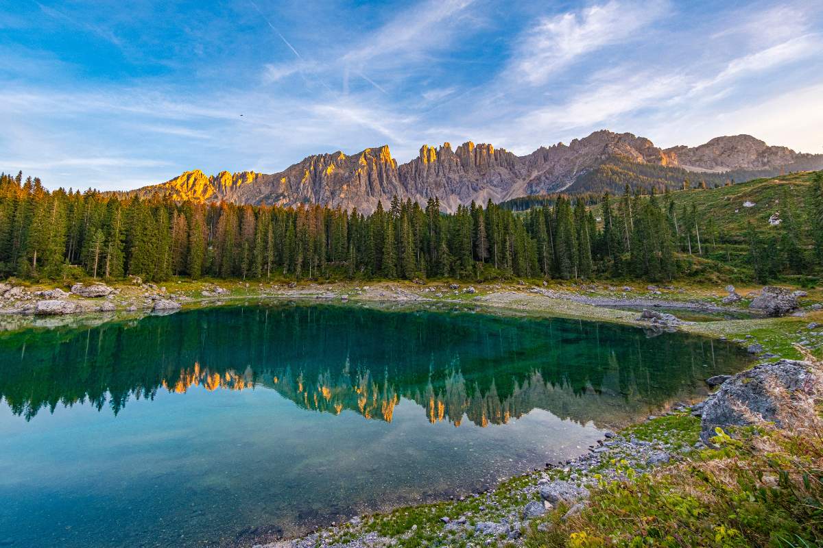 Lago di Carezza nella Val d’Ega, Trentino-Alto Adige