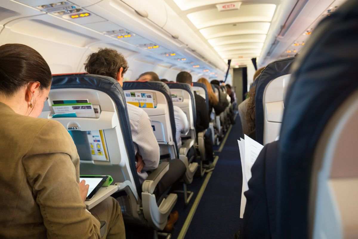 bagaglio a mano in aereo: cosa cambia