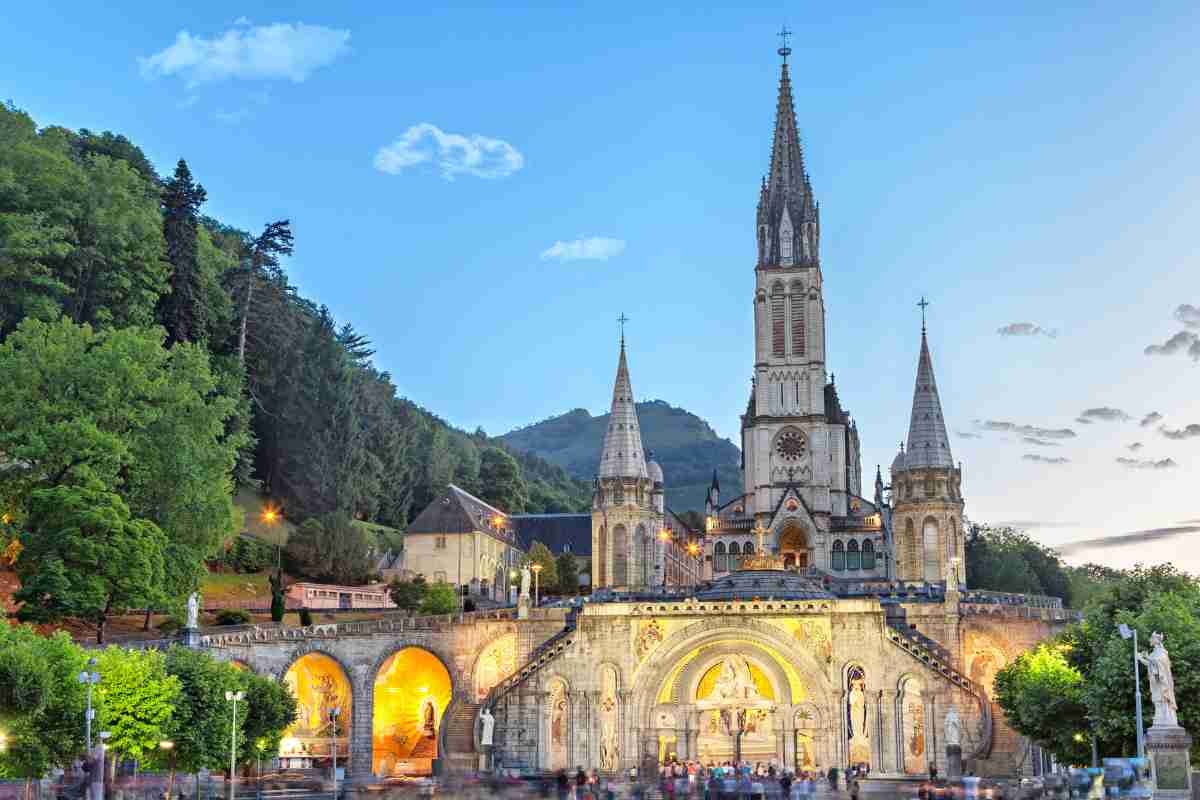 lourdes italiana dove si trova