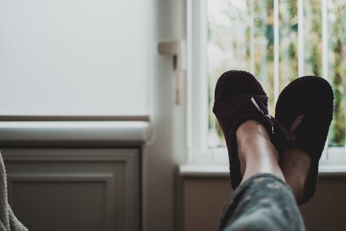 Vecchie pantofole di casa, usale così e risparmi centinaia di euro