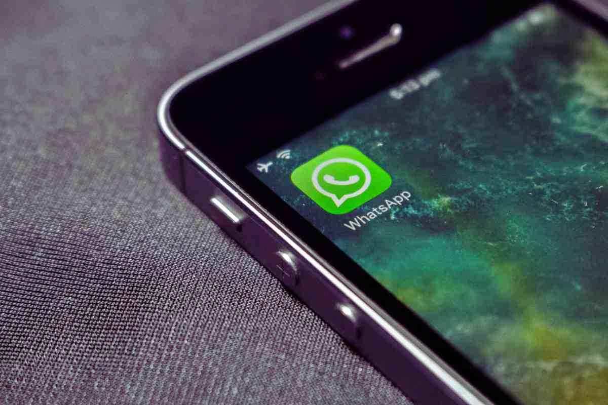 WhatsApp, il cestino nascosto che intasa il cellulare