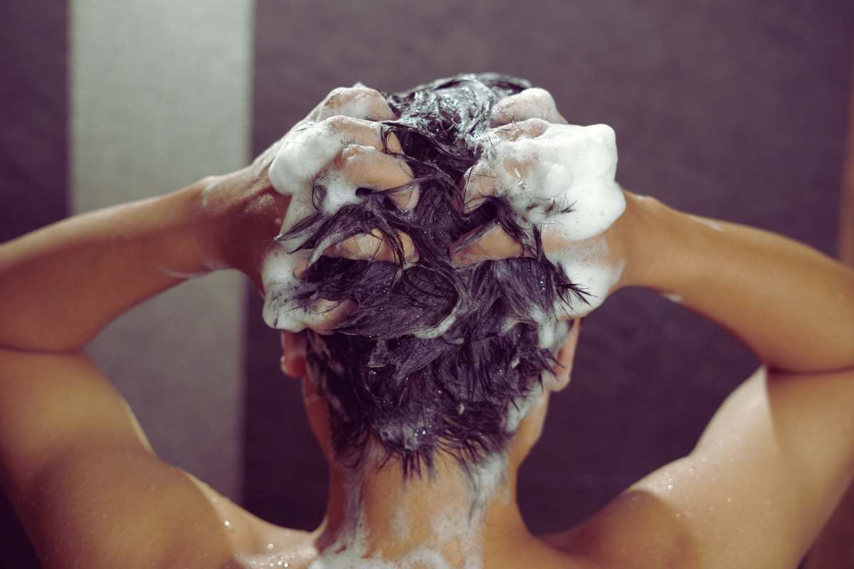 capelli Capelli, quante volte a settimana a lavarli
