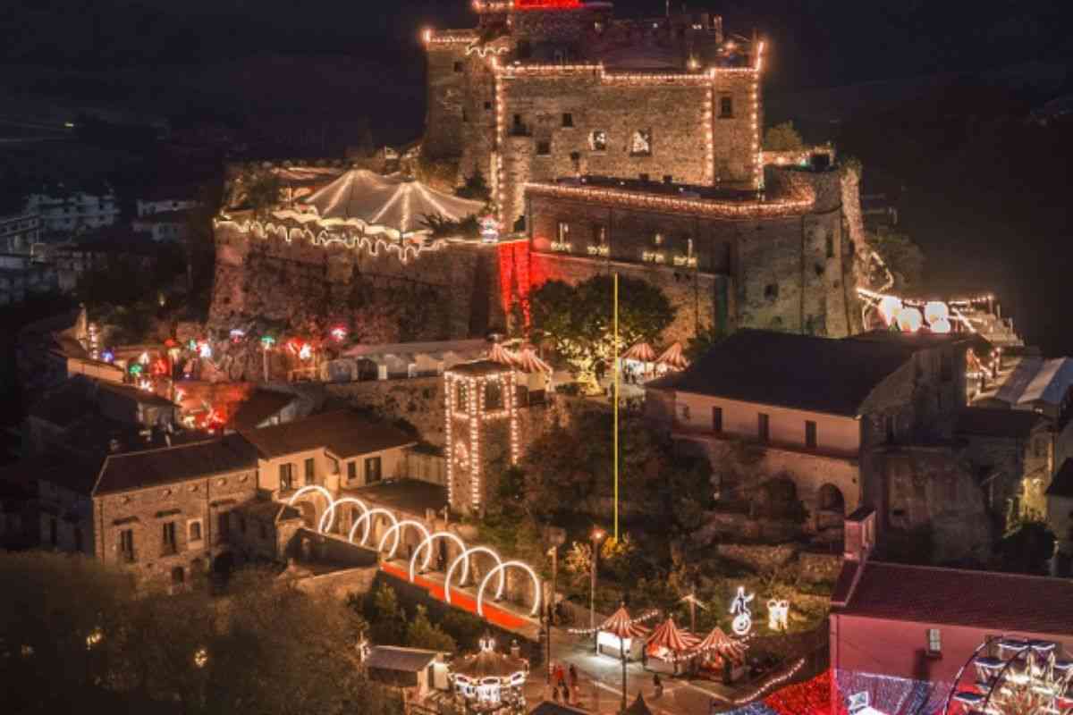 natale è qui: scopri la bellezza del castello di limatola