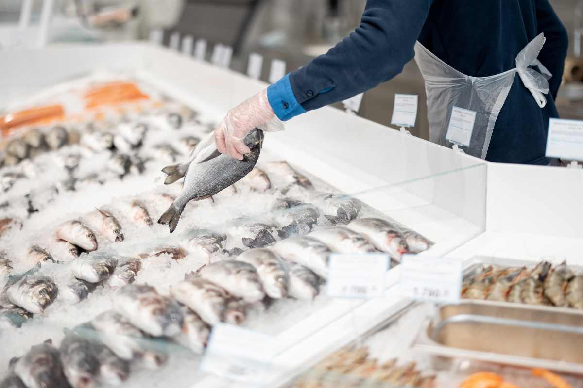 pesce-supermercato- altroconsumo pesce supermercato